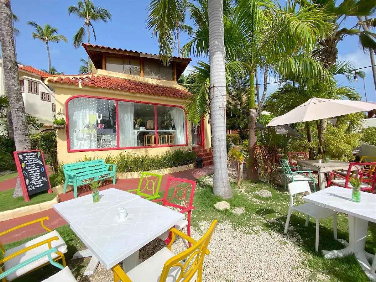 Apart Otel Tropical Suites With Rooftop Pool, Beach Club, Spa, Restaurants