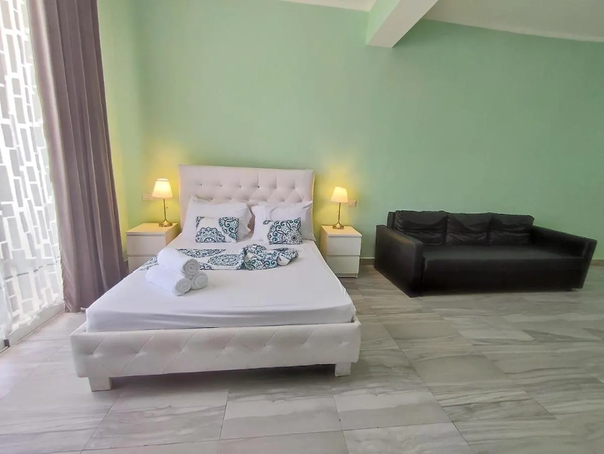 Aparthotel Tropical Suites With Rooftop Pool, Beach Club, Spa, Restaurants